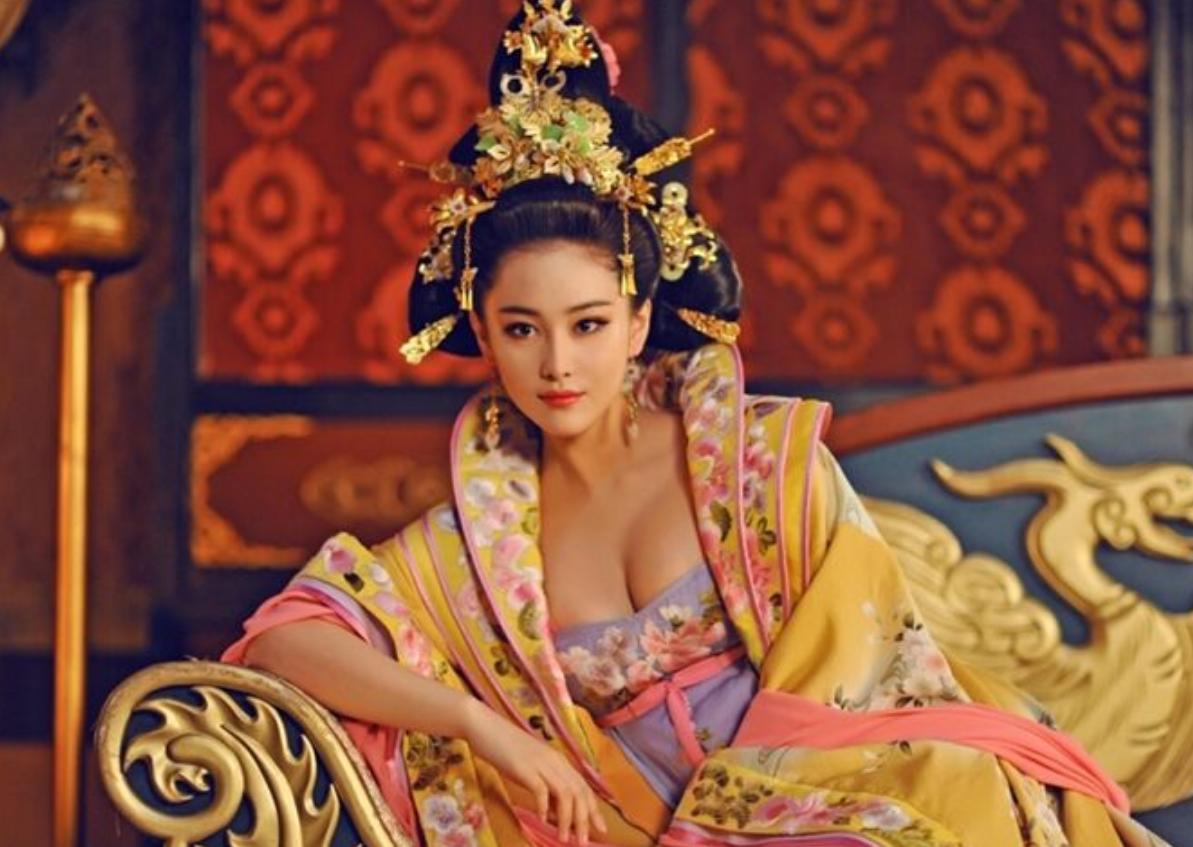 历史上被黑的最黑的女人，本是中国最伟大的皇后，却因为对手被神话而遭受千年骂名