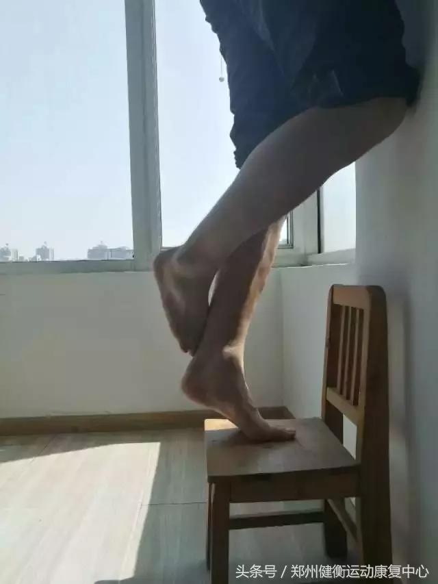 跟腱炎的治疗最好的方法,跟腱炎做什么运动恢复视频