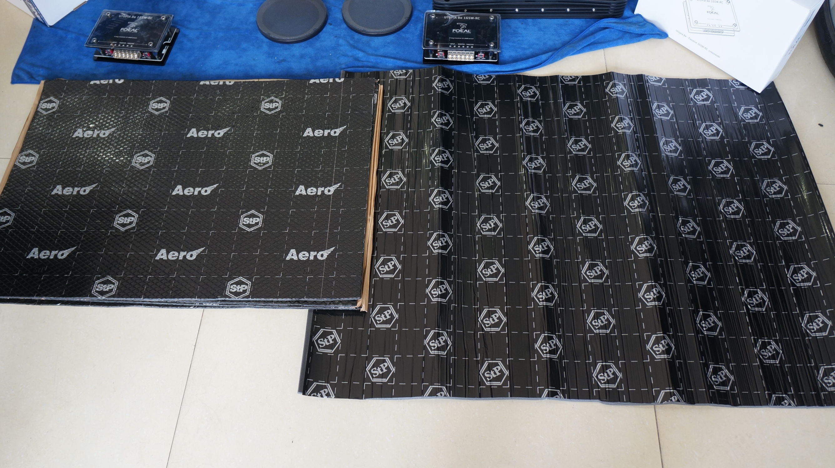 斯柯达明锐12款原车几个鸣笛喇叭,09款斯柯达明锐鸣笛喇叭自己更换