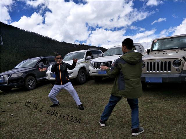 川藏线拼车大概费用川进青出,川藏线拼车10天吃住多少钱