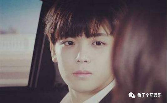 侯明昊鹿晗撞脸视频,侯明昊和鹿晗长得很像