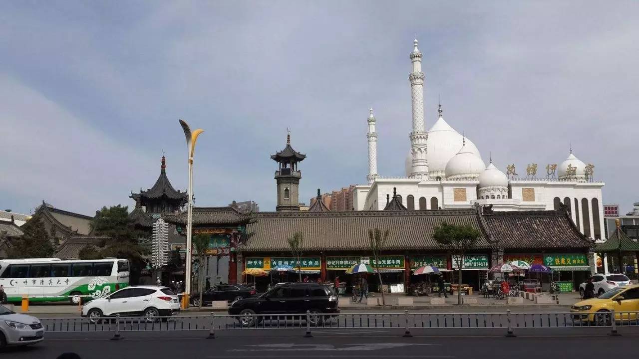 武汉又加开高铁线了，去兰州、乌鲁木齐这些地方玩，省钱又省时啦！