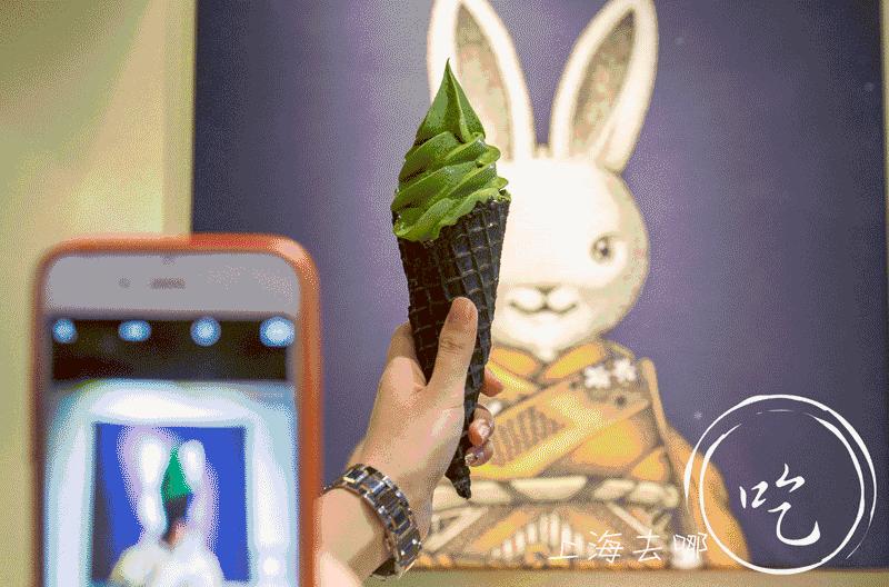 颜值*党**与抹茶控的终极绝杀！火爆ins的24k金箔冰淇淋终于来魔都啦！