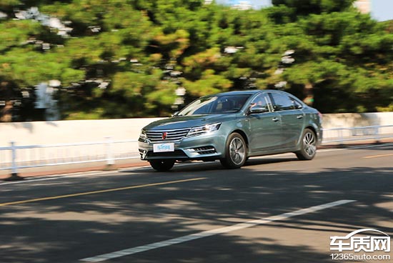 荣威i6插电混动45t评测,荣威i620款测评