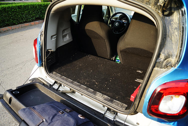 扫码式的共享汽车,扫码的共享汽车