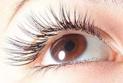 快翻翻你的包里有没有这些东西！放时间长了=毒药！