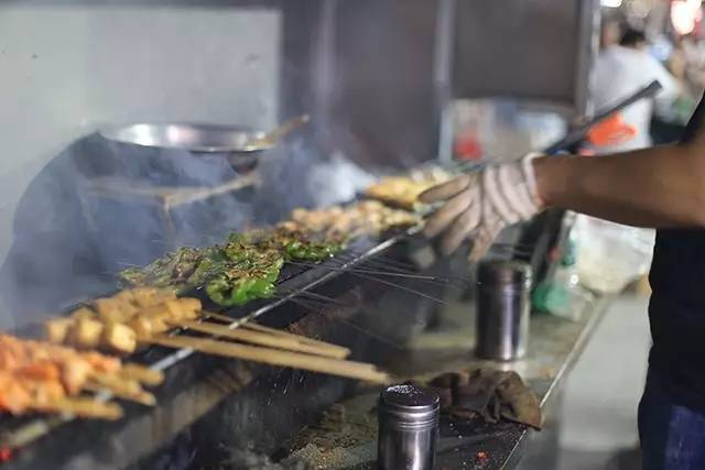 这才是淮北该有的深夜食堂故事：总有个地方治愈失眠