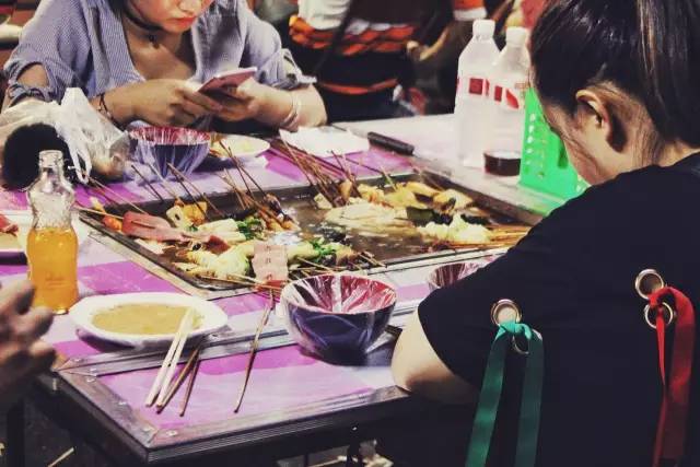 这才是淮北该有的深夜食堂故事：总有个地方治愈失眠