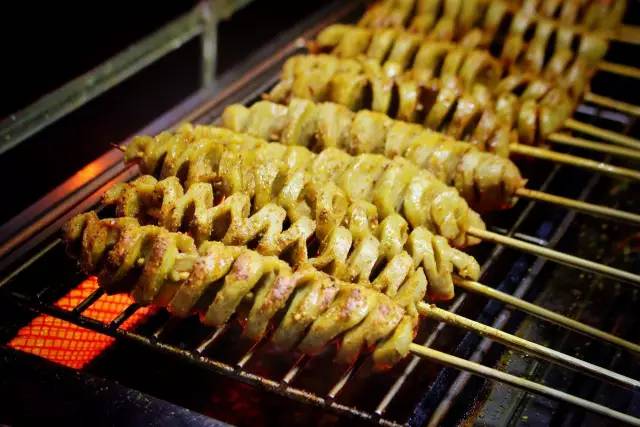 这才是淮北该有的深夜食堂故事：总有个地方治愈失眠