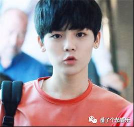 侯明昊鹿晗撞脸视频,侯明昊和鹿晗长得很像