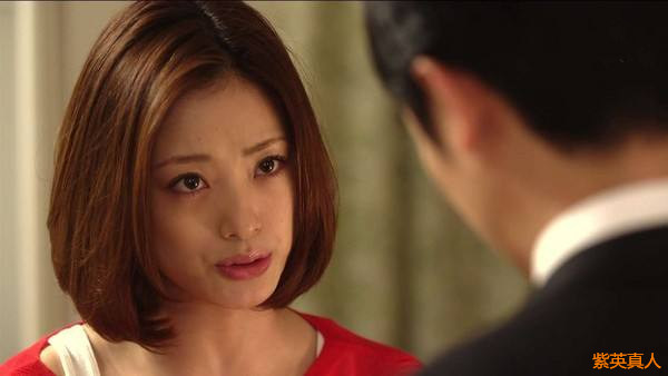 跟前女友分手了她谈朋友了又后悔,和女生分手了见面很尴尬