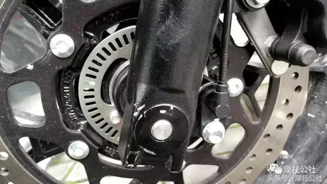 豪爵dl150和豪爵铃木dl250怎么选,豪爵铃木dl250和豪爵dr300怎么选