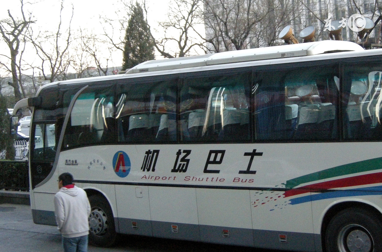 手把手教你坐飞机,手把手教你怎么坐飞机出国