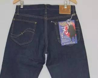 牛仔裤袋子什么牌子好,牛仔裤带花辨认