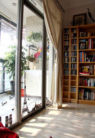 阳台推拉门还是折叠门,阳台推拉门改折叠门