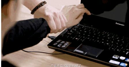 笔记本电脑进水键盘失灵如何解决,电脑进水了开机之后黑屏了怎么办