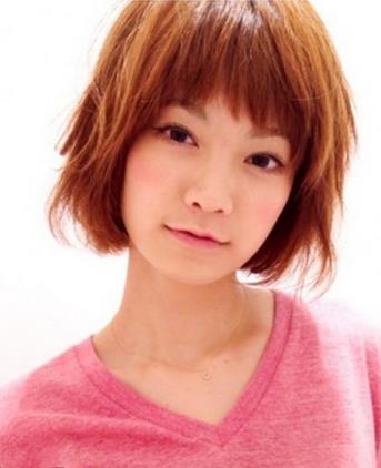 国字脸女生适合什么发型短发,适合方脸国字脸的发型短发