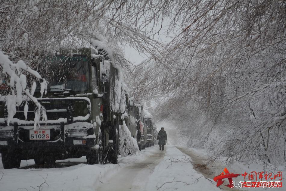 兵哥哥婚礼现场的感人时刻,盘点兵哥哥与女友感人的瞬间