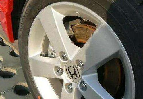 里程表重头调整,老司机开几万公里只用1挡