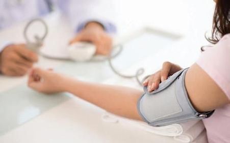 血压高是慢慢降好还是急着降好,血压高是快速降好还是慢慢降好