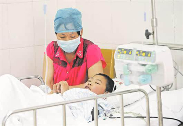 宝宝肾衰竭吃盐,一岁多的宝宝肾衰竭有生命危险吗