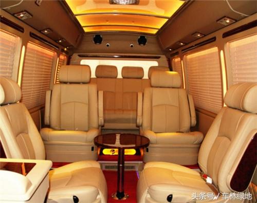 丰田中巴车柯斯达测评,改装斯柯达商务车