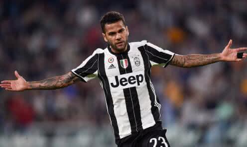 阿尔维斯在曼城的表现怎么样,阿尔维斯为什么离开尤文图斯