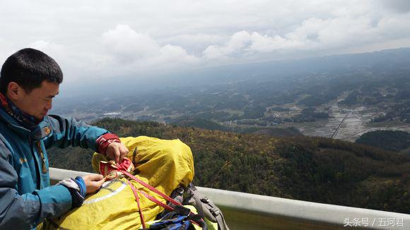 骑着雅马哈踏板摩托车周游世界,骑雅马哈天剑125回家