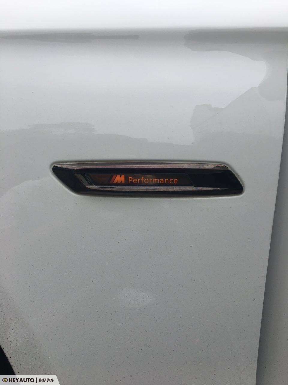 宝马五系转向灯怎么改装,宝马5系翼子板灯