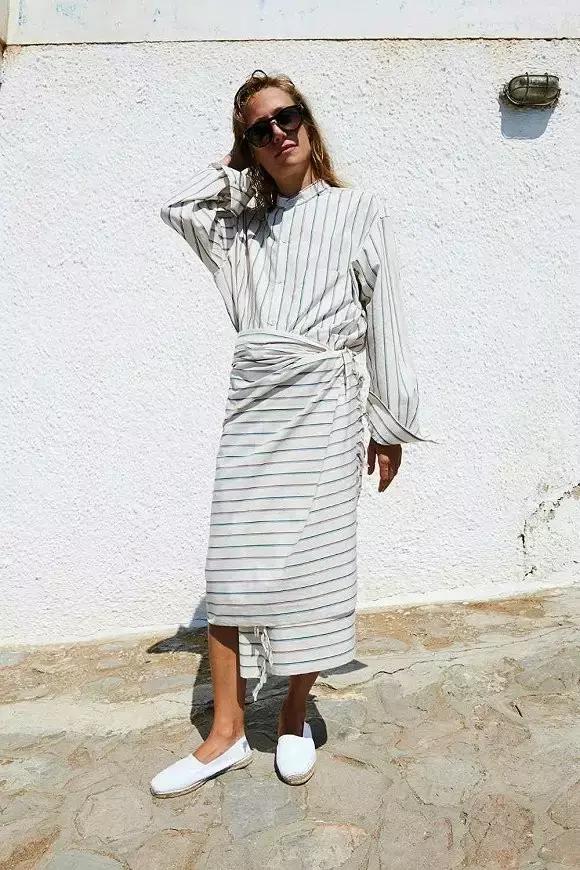 katemoss代言的女装,katemoss只穿面纱