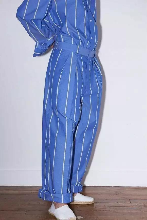 katemoss代言的女装,katemoss只穿面纱