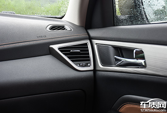 18款1.5t长安cs75试驾,1.8t长安cs75试驾点评