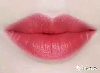 口红控必备：四大品牌最热门色号（含试色）