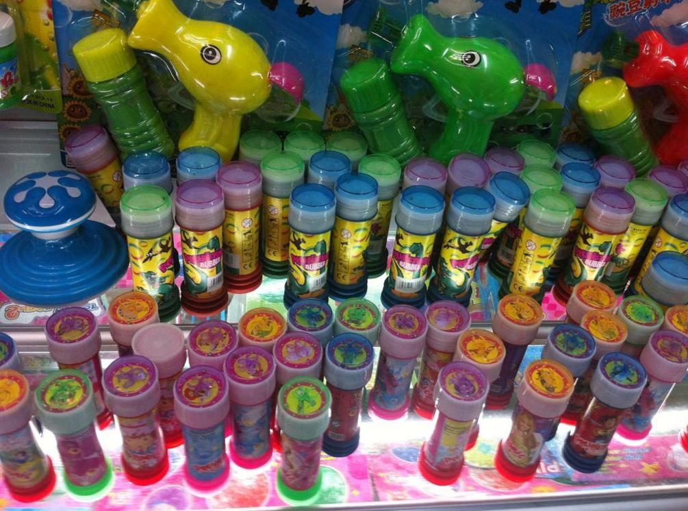 适合儿童用的泡泡水,泡泡水有多危险