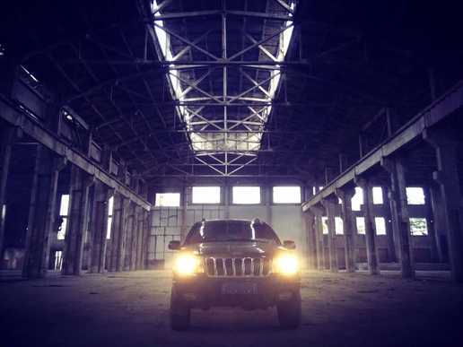 14年的jeep进口大切诺基,12年jeep大切诺基老改新
