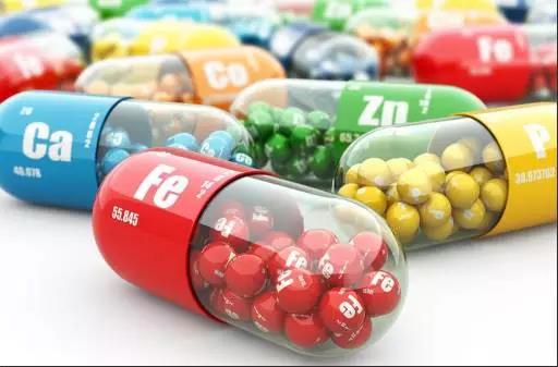 正确区分保健品，一定告知家中老人，不要再上当