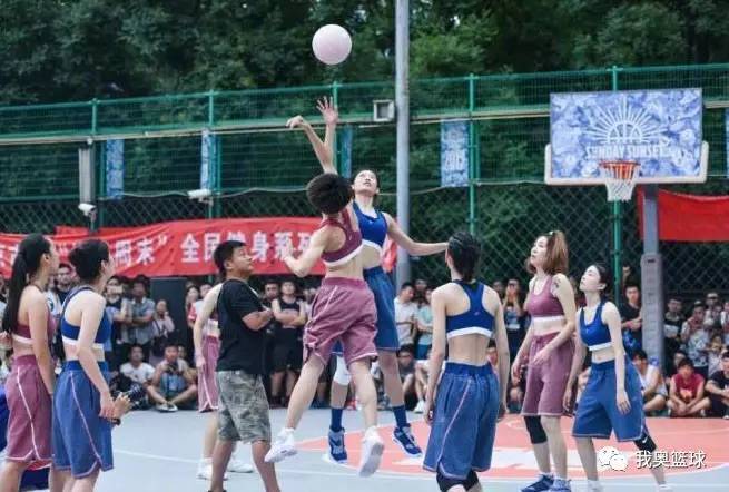 日落东单杨政得分,日落东单杨政暴扣