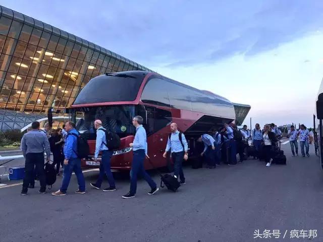 巴库，让我为之疯狂，歇斯底里