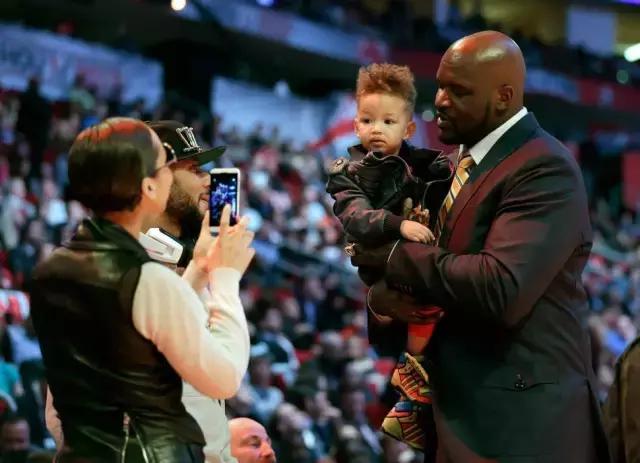 开挂的一家人动漫,开挂的一家人漫画