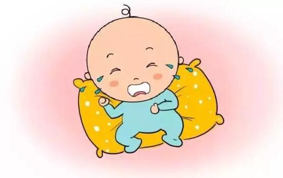 怎么训练宝宝用杯子,教宝宝拿水杯的正确姿势