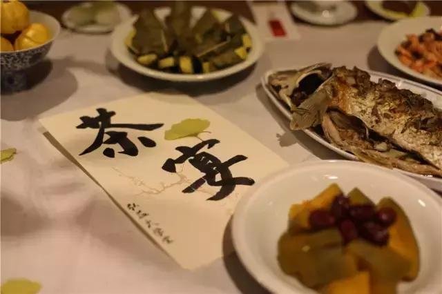 愿有人为你把厨下，茶泡饭的前身就不重要了吧！