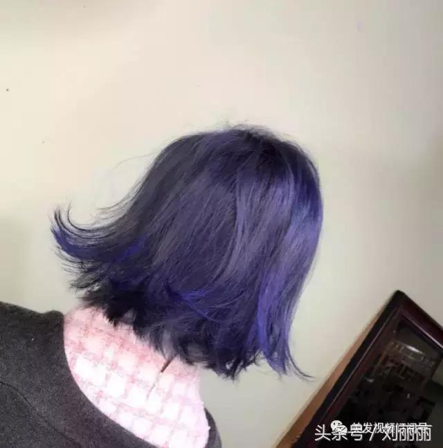 今年流行的发型中发,今年流行新式发型