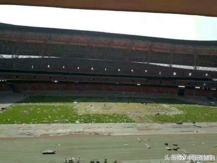 张学友太原演唱会完整视频2006,张学友演唱会中断表演