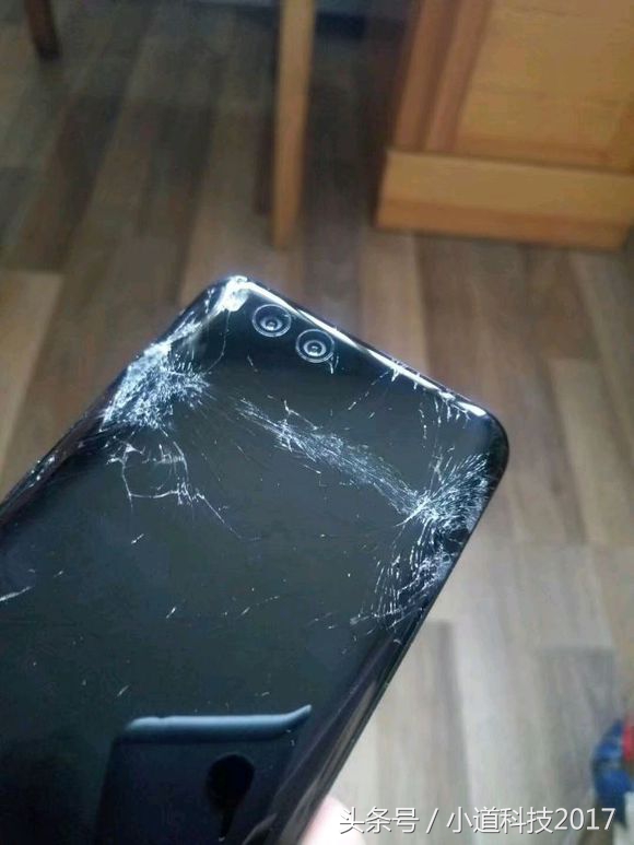 小米6摔后无信号,小米6摔后屏幕断触