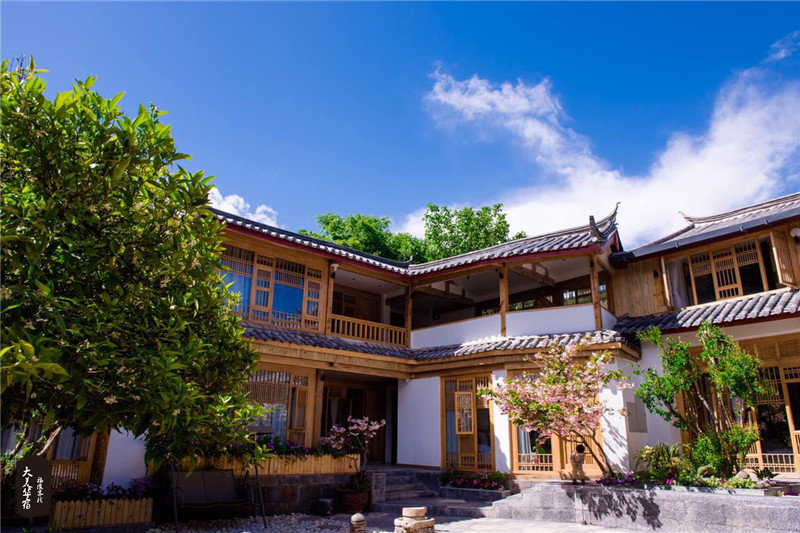 她在丽江开了十年客栈，只为告诉我们旅行的意义！