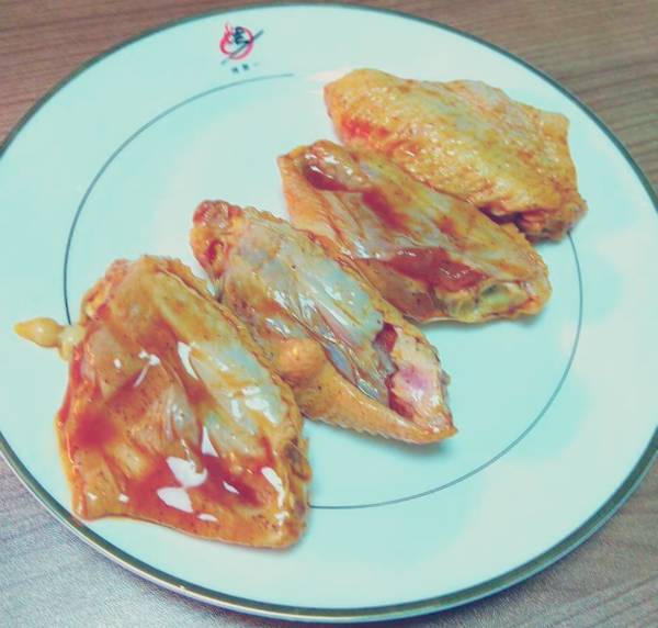 为啥你烤的鸡翅尖老是容易焦掉,鸡翅烤焦了怎么办