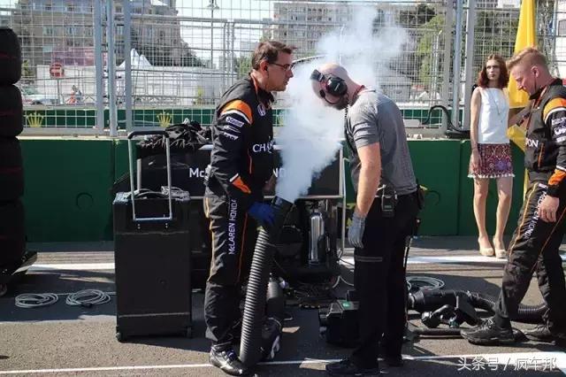 巴库，让我为之疯狂，歇斯底里