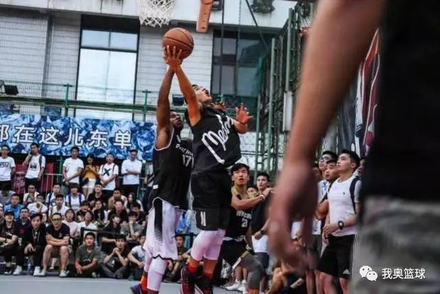 日落东单杨政得分,日落东单杨政暴扣