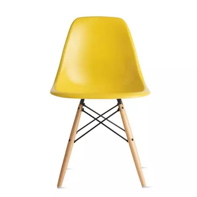 它们都是有故事的椅子，就是被国人玩坏了