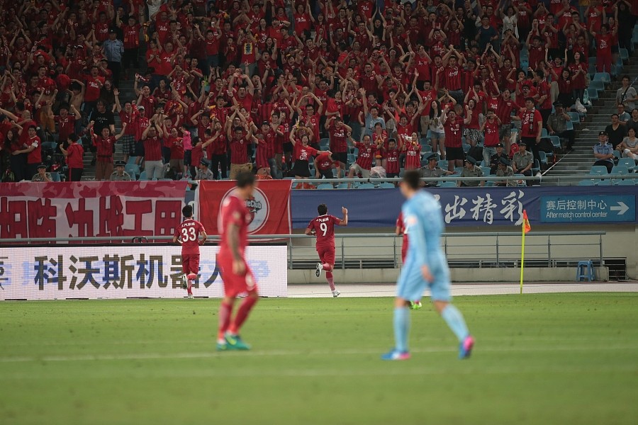 保定容大俱乐部退赛事件,保定容大退出中甲